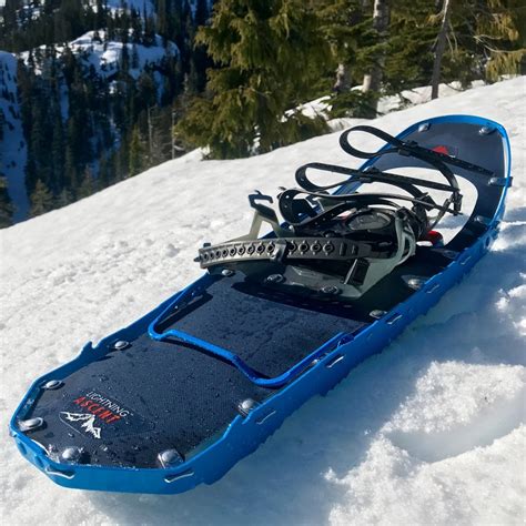 Gear Review : MSR Lightning Ascent Snowshoes - Mindful Explorer