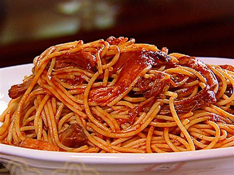 Filipino Food Recipes: Filipino Style Spaghetti Recipe