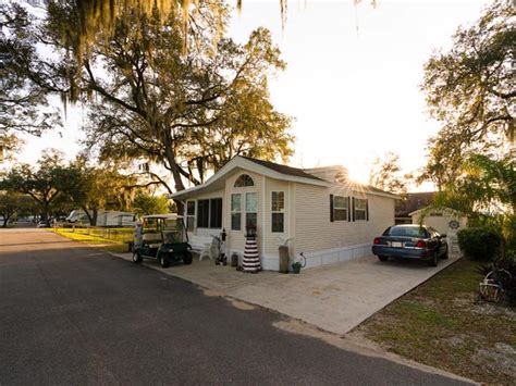 All Age RV Resort in Sebring, Florida – Sun Retreats Lake Josephine