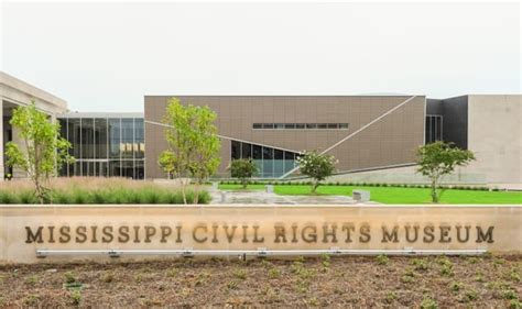 Trump’s Visit to Mississippi Civil Rights Museum Underscores National ...