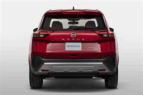 The 2021 Nissan Rogue Offers an Unusually Broad Lineup of High-Tech Crash-Avoidance Tech ...