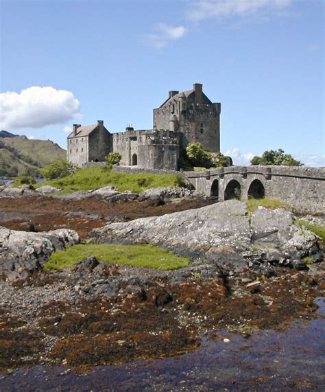 Eilean Donan Castle | Castles in scotland, Castle, Inverness shire