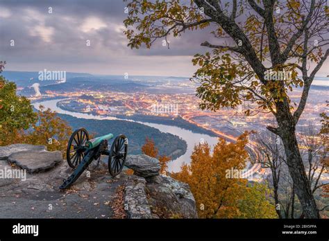 Chattanooga, Tennessee, USA view from Lookout Mountain at dawn Stock Photo - Alamy