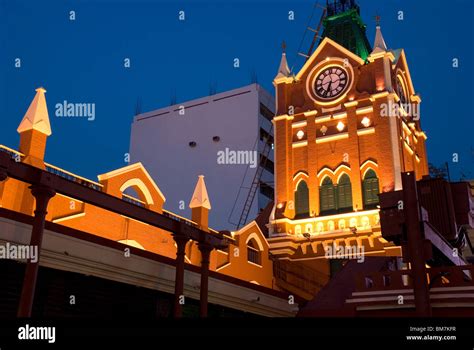 New market clock tower night kolkata hi-res stock photography and ...