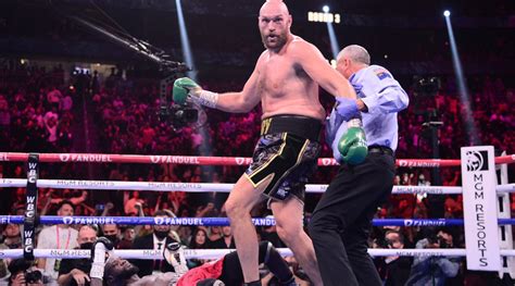 Tyson Fury stops Deontay Wilder in 11th round knockout to retain WBC ...