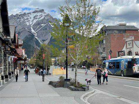 Opinion: How Calgary airport-Banff rail service can be transformative : r/ViaRail