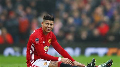 Manchester United's Marcos Rojo recalled by Argentina | Football News ...