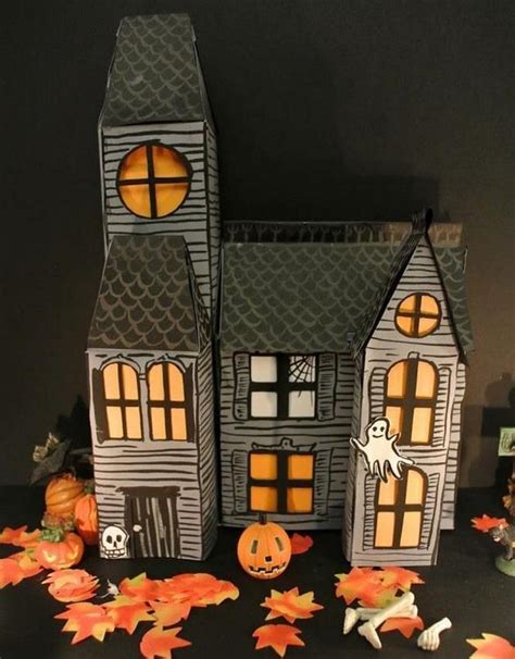 PAPERMAU: Halloween Special - A Decorative Haunted House Papercraft Projectby Deco France