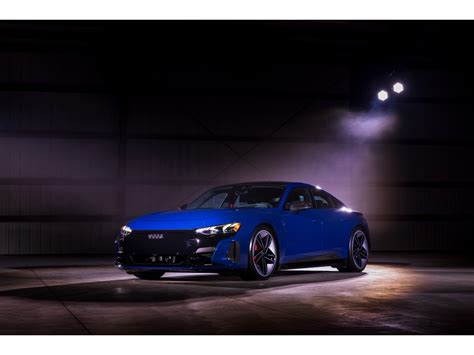 2023 Audi e-tron GT Pictures: | U.S. News