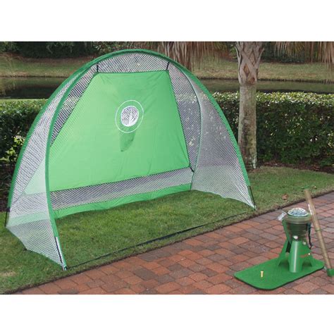 The Backyard Driving Range - Hammacher Schlemmer