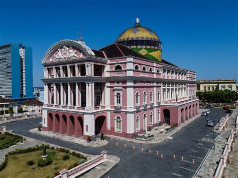 Pontos turísticos de Manaus ainda guardam essência do áureo período da ...