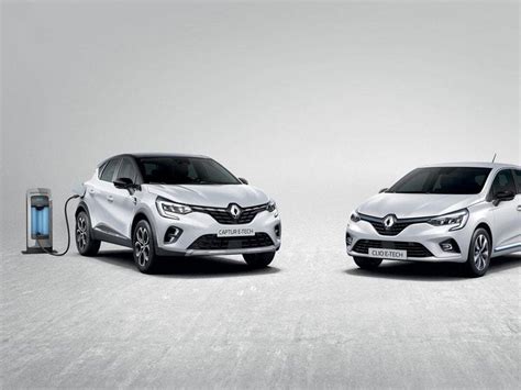 Renault reveals new hybrid versions of its two best-selling cars ...