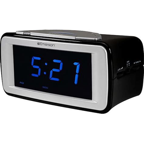 Emerson SmartSet Dual Alarm AM/FM Clock Radio With SureAlarm - Walmart ...