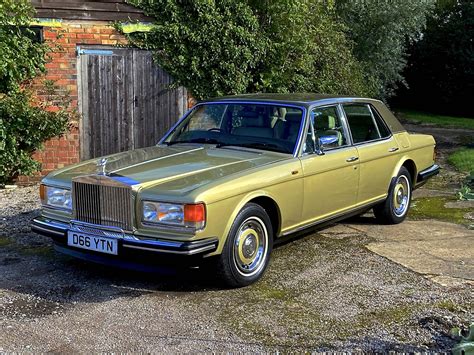 For Sale: Rolls-Royce Silver Spirit (1986) offered for GBP 17,500