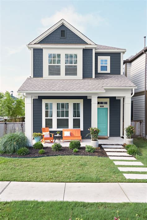 28 Exterior Paint Ideas for Inviting Curb Appeal | House paint exterior ...