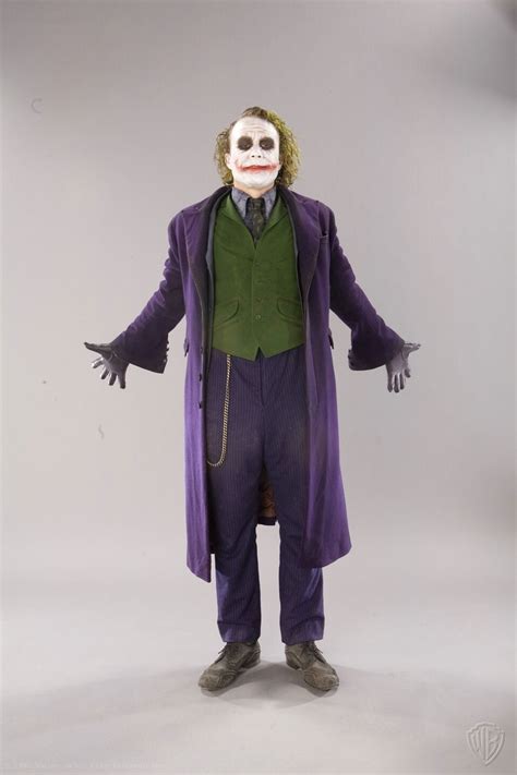 Astounding collection of lost Dark Knight promo images show every detail of The Joker | Joker ...