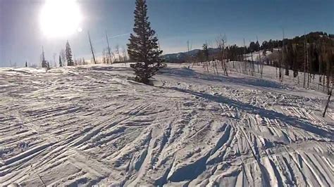 Skiing Beaver Mountain Utah - YouTube