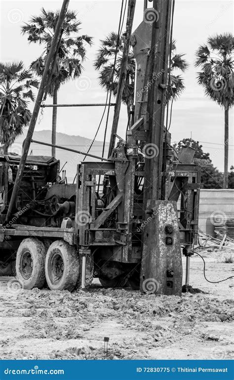 Piling Equipment stock image. Image of machinery, foundation - 72830775