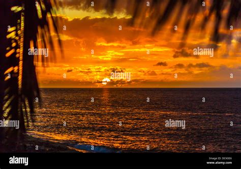 North shore Oahu Sunset Stock Photo - Alamy