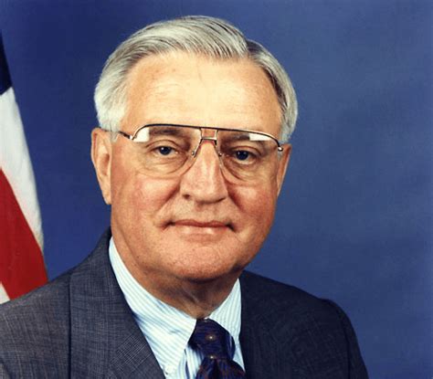 Former Vice President Walter 'Fritz' Mondale Dies at 93 - Reactionary Times