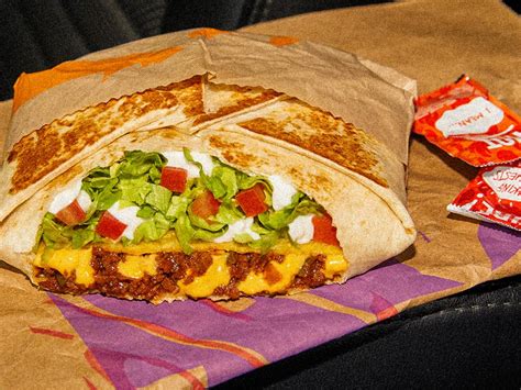 Where to Get Taco Bell's Vegan Crunchwrap Supreme | FN Dish - Behind-the-Scenes, Food Trends ...