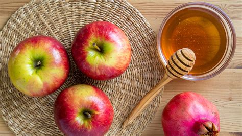 Apples and Honey Pairings for Rosh Hashanah | Epicurious