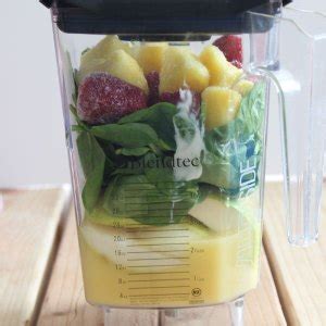 Simple and Healthy Spinach Fruit Smoothie Recipe | Food Apparel