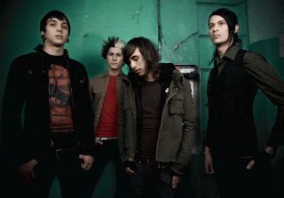 Sounds Of The Deathcore: Pierce The Veil - A Flair For The Dramatic ( Ahora SI Es El Link )