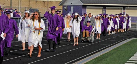 High school graduates happy to have normal graduation after pandemic