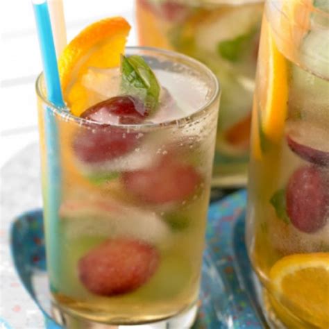 Sparkling Sangria - RecipesNow!