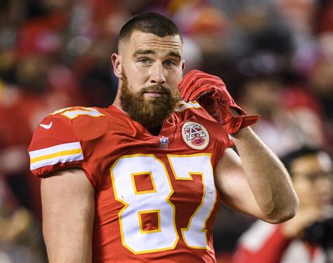 NFL: Travis Kelce regrets shoving offensive coordinator