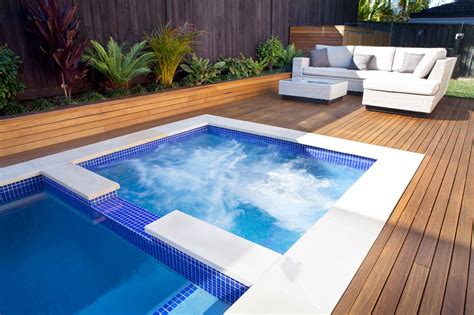 Rouse Hill - Plunge pool - Contemporary - Pool - Sydney - by Crystal Pools | Houzz