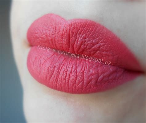 mela-e-cannella: Avon True Color Matte Lipstick - Peach Flatters
