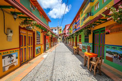 Guatapé: The World’s Most Colorful Town | Pink Plankton