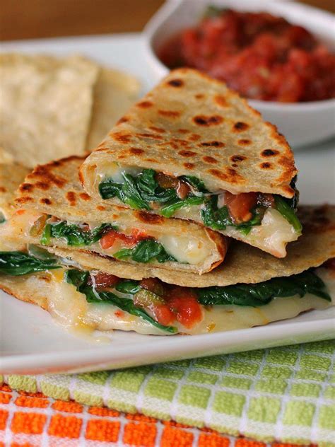 Spicy Spinach Quesadilla Recipe - The Weary Chef