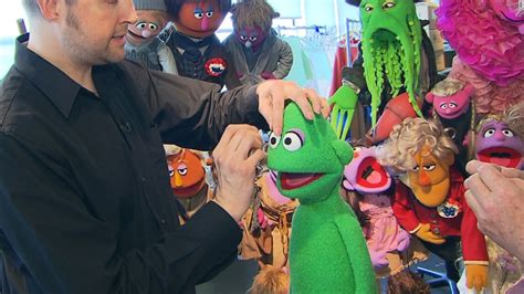 Sesame Street puppet masters bring Muppets to life - CNN.com