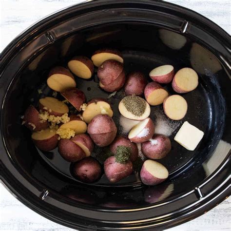 Red Potatoes In Crock Pot | Slow Cooker Potatoes | Create Kids Club