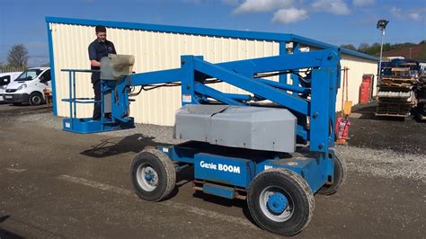 Genie Z30/20HD 30ft Boom Lift - YouTube