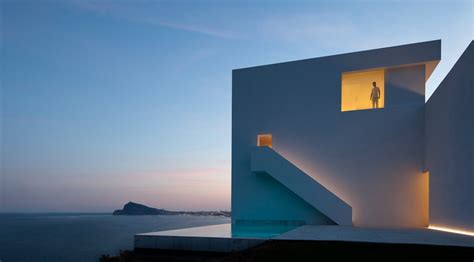 House on Cliffside - Architizer