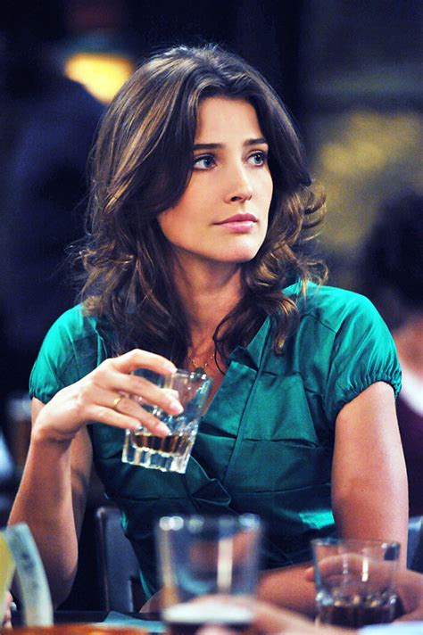 Will Cobie Smulders Return As Robin For ‘How I Met Your Father’ Season ...