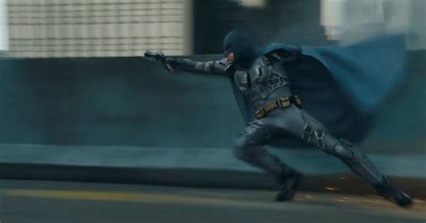 The Flash Trailer Reveals New Ben Affleck Batman Suit