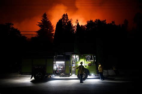 California wildfire evacuation checklist: Here's what you need to pack