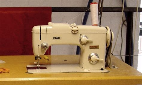 Vintage Pfaff Sewing Machine: Models, History, Value