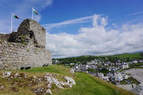 Criccieth Castle near Porthmadog - Snowdonia & Wales