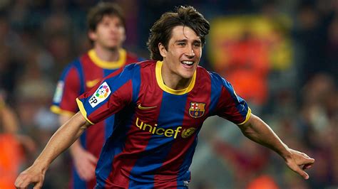 The emotion of Bojan Krkic, the eternal "future Messi", officially announcing his retirement at ...