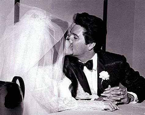 Red Carpet Wedding: Priscilla and Elvis Presley - Red Carpet Wedding