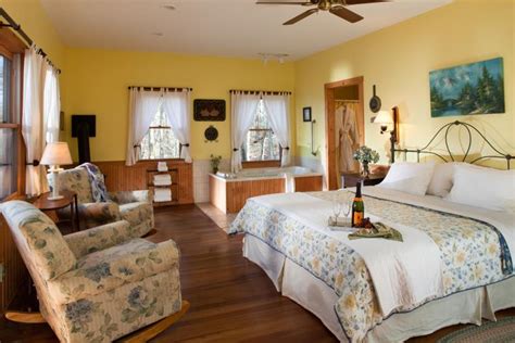 Inn & Spa at Cedar Falls - Ohio. Find It Here.