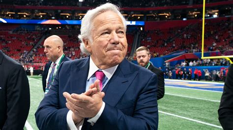 Patriots Owner Robert Kraft Charged in Florida Prostitution ...