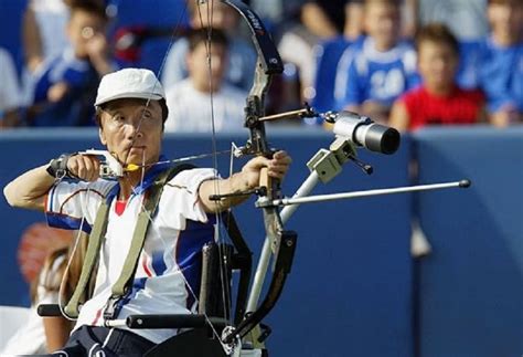 Archery Paralympic Sport Athens 2004 Pin - Athens 2004