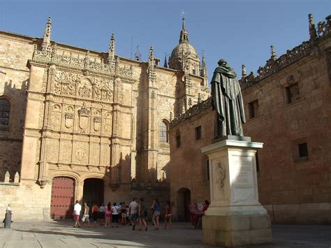 FACHADA DE LA UNIVERSIDAD DE SALAMANCA : Blog literario y fotográfico